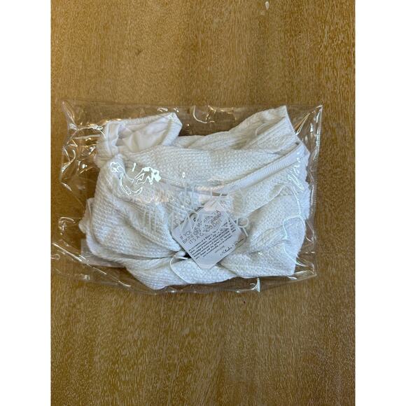 Monday Swimwear White One Piece - Picture 8 of 8